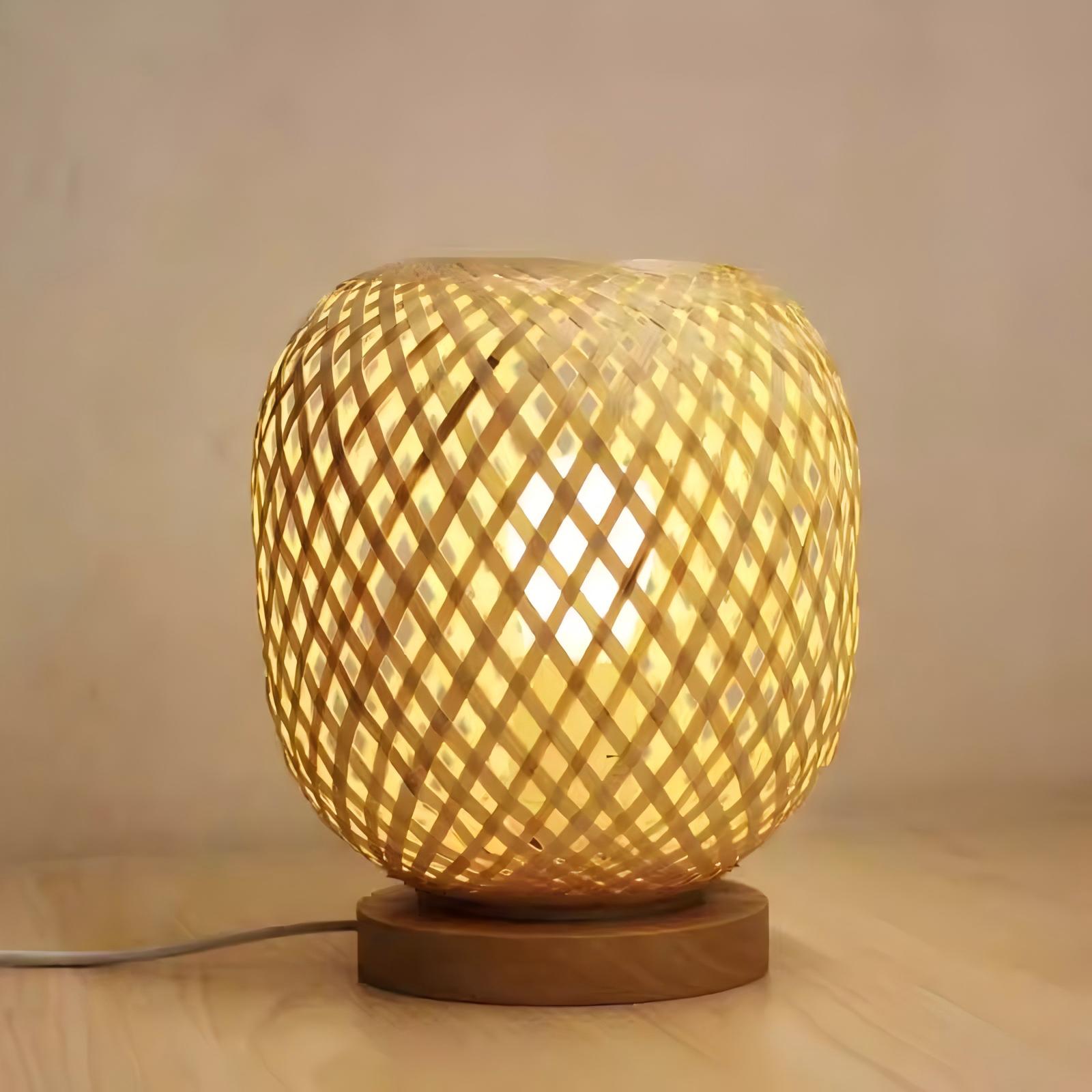 LAMPE EN BAMBOU QUITO